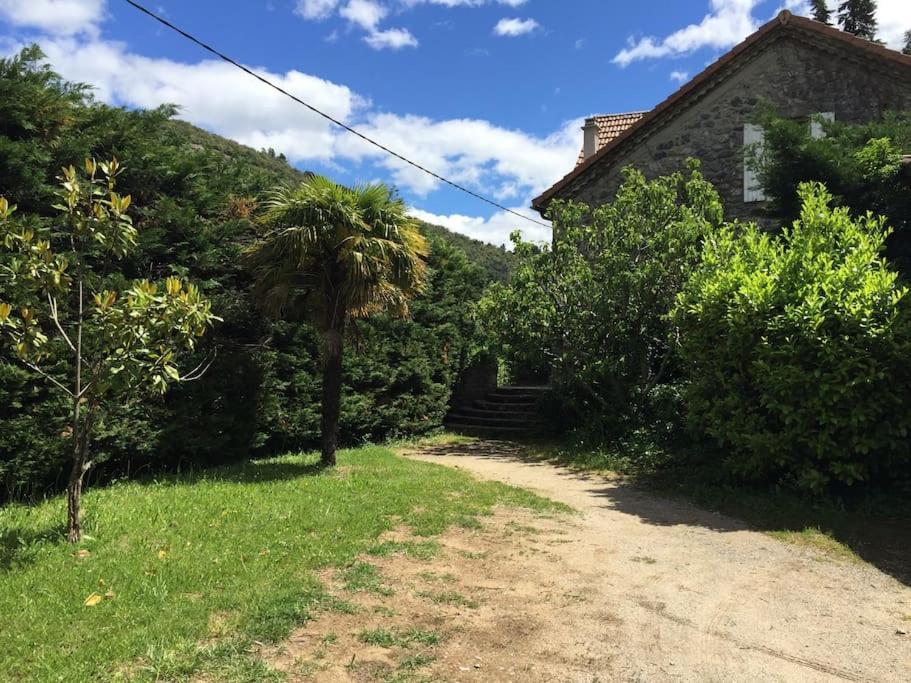Grande Maison Familiale En Pierres Sud Ardeche Lalevade-dʼArdèche Exteriér fotografie
